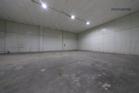 Magazyn na Zabłociu/275m2 — zdjęcie 3