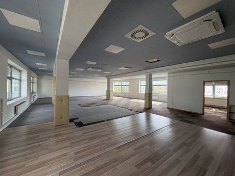 Lokal użytkowy | 383 m2 | Podgórze Duchackie — zdjęcie 2