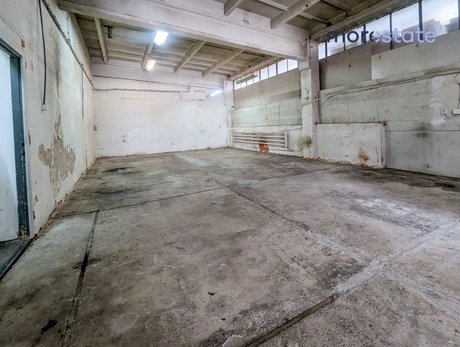 Hala | Warsztat | Garaż | 135m2 | Czyżyny — zdjęcie 2