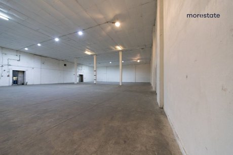 Magazyn na Zabłociu/680m2 — zdjęcie 2