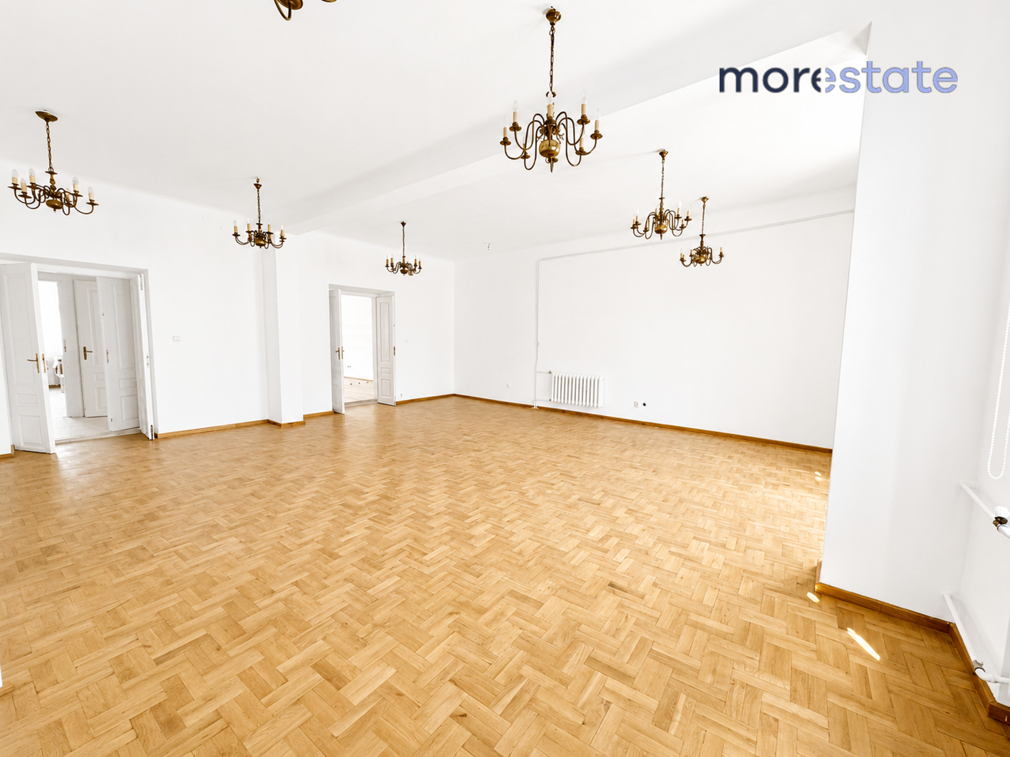 Duży lokal szkolny/biurowy w centrum Krakowa,860m2 — zdjęcie główne