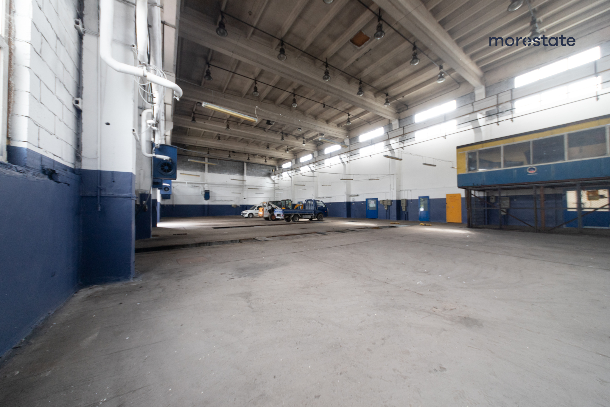 Hala warsztatowa na Czyżynach/ 756m² — zdjęcie główne