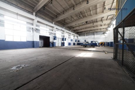 Hala warsztatowa na Czyżynach/ 756m² — zdjęcie 2
