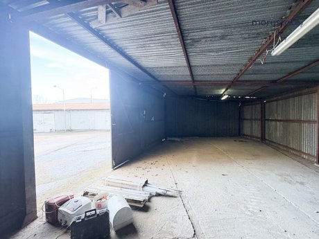 Magazyny blaszane 108, 116, 127m2 / Płaszów — zdjęcie 3